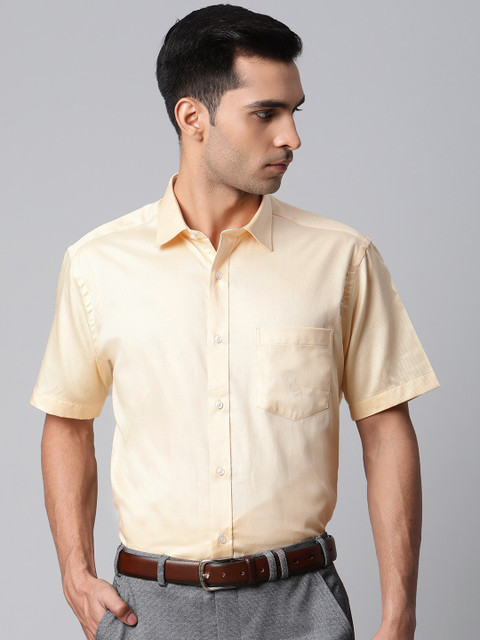 

Park Avenue Men Yellow Cotton Regular Fit Self Design Formal Shirt