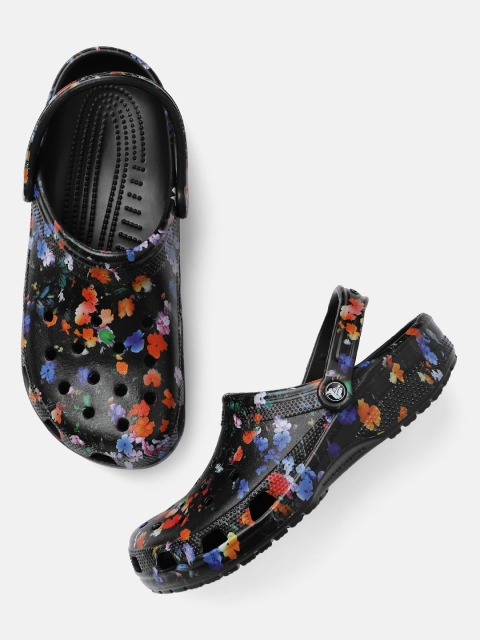 

Crocs Unisex Black & Blue Floral Printed Clogs