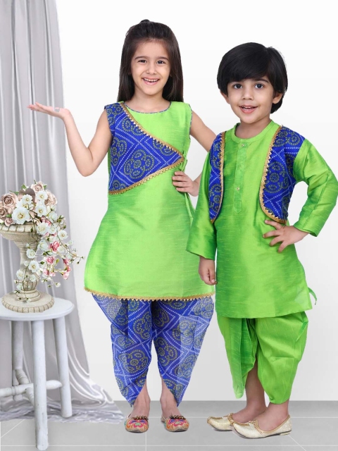 

BownBee Girls Green & Blue Printed Kurta with Dhoti Pants