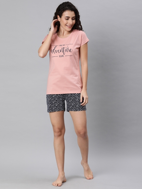 

Go Colors Women Coral Pink & Navy Blue Animal Printed Night suit