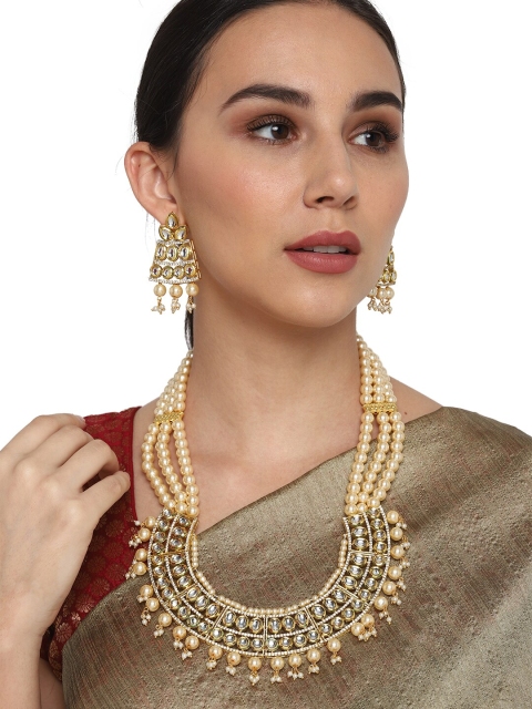 

Priyaasi Gold-Plated & White Kundan-Studded Bead Chain Jewellery Set