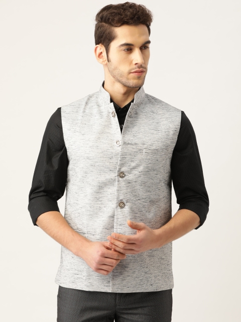 

Vastraa Fusion Men Off White & Black Woven Design Nehru Jacket