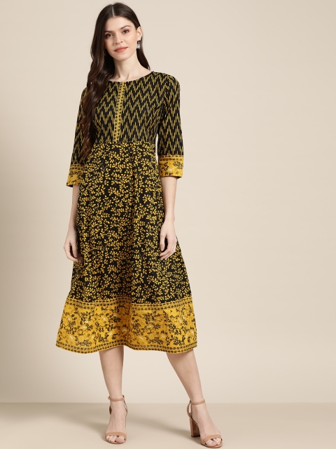 

Sangria Women Black & Yellow Printed A-Line Dress