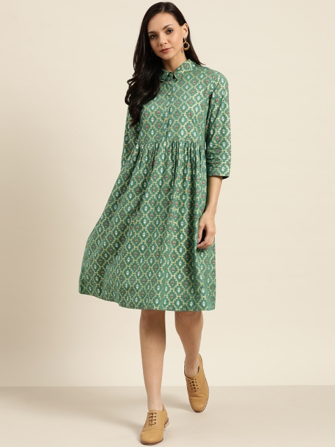 

Sangria Women Green & Golden Printed Pure Cotton A-Line Dress