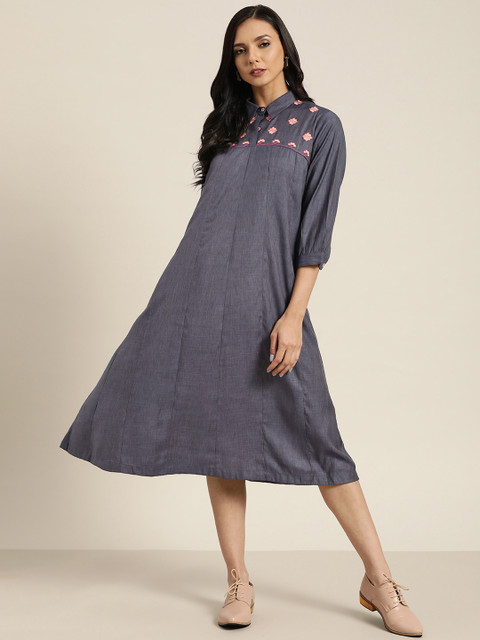 

Sangria Women Navy Blue Embroidered Detail Shirt Dress