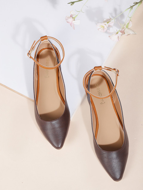

DressBerry Women Coffee Brown Colourblocked Ballerinas