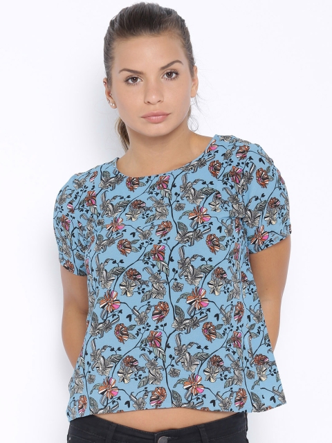 

Arrow Woman Blue Floral Print Crop Top