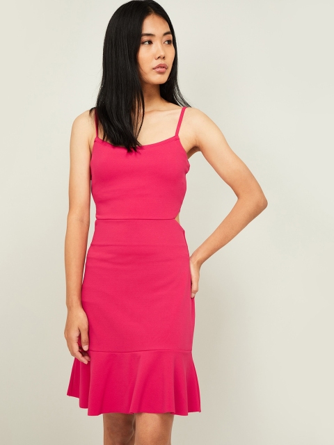 

Ginger by Lifestyle Women Pink Solid Sheath Dress