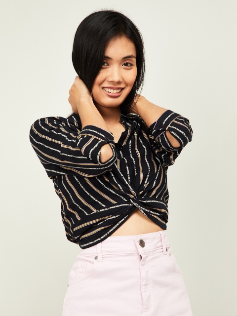 

Ginger by Lifestyle Women Black Striped Wrap Top