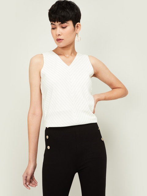 

CODE by Lifestyle Women White Self Design Top