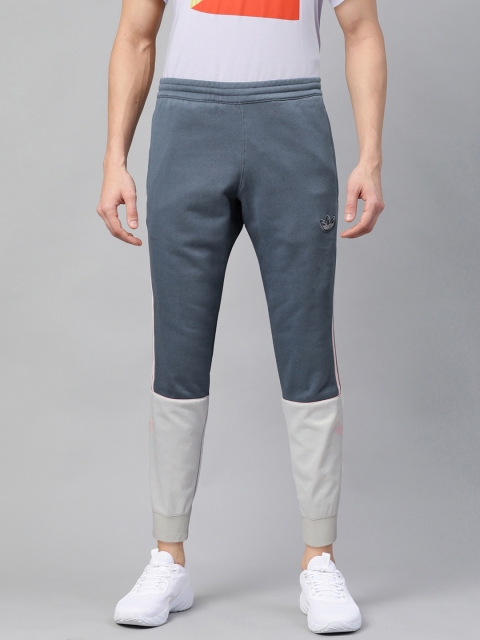 

ADIDAS Originals Men Blue Colourblocked Outline SP Joggers