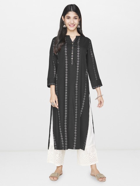 

Global Desi Women Black & Silver-Toned Printed Straight Kurta