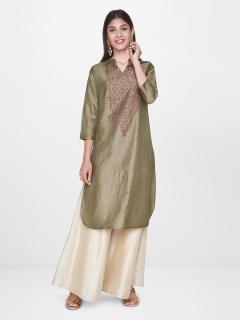 

Global Desi Women Beige & Maroon Printed Straight Kurta