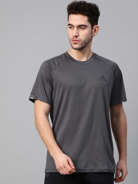 

ADIDAS Men Charcoal Grey Solid Club T-Shirt