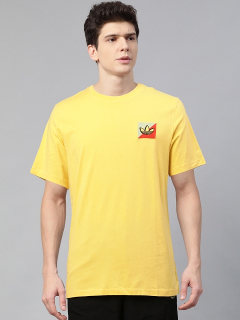 

ADIDAS Originals Men Yellow Diagonal Embroidered Detail T-shirt