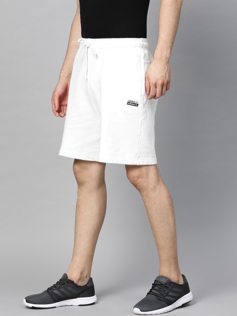 

ADIDAS Originals Men White Solid F Shorts