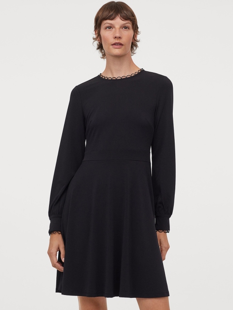 

H&M Women Black Solid Scallop-Trimmed Dress