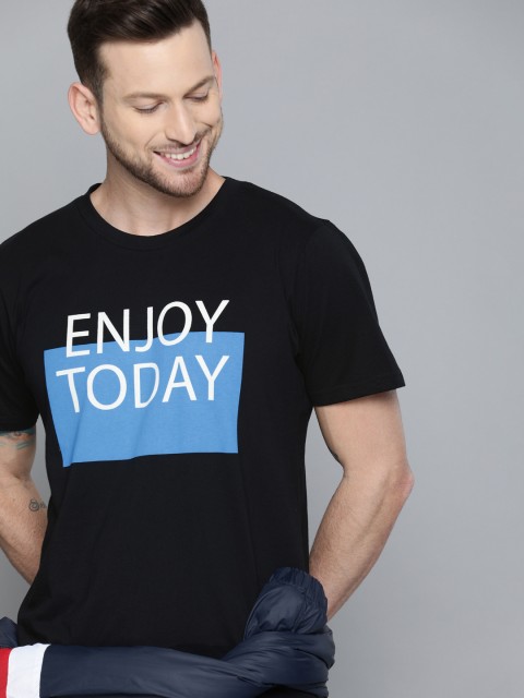 

HERE&NOW Men Black Printed Round Neck T-shirt