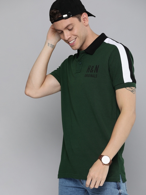 

HERENOW Men Green Solid Polo Collar Pure Cotton T-shirt With Striped Sleeves