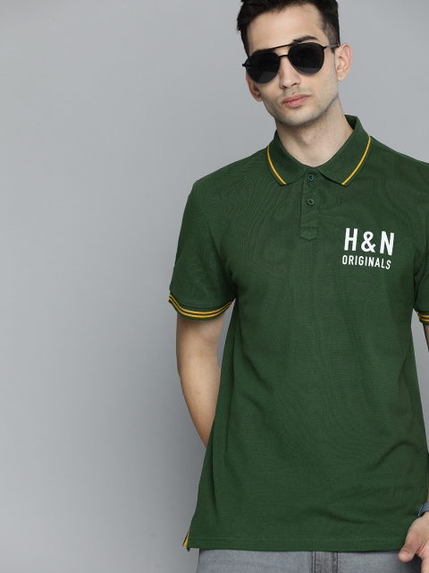 

HERE&NOW Men Olive Green Solid Polo Collar T-shirt