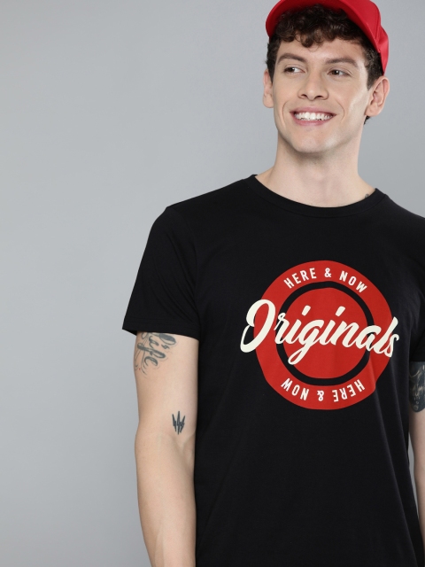 

HERE&NOW Men Black Printed Round Neck T-shirt