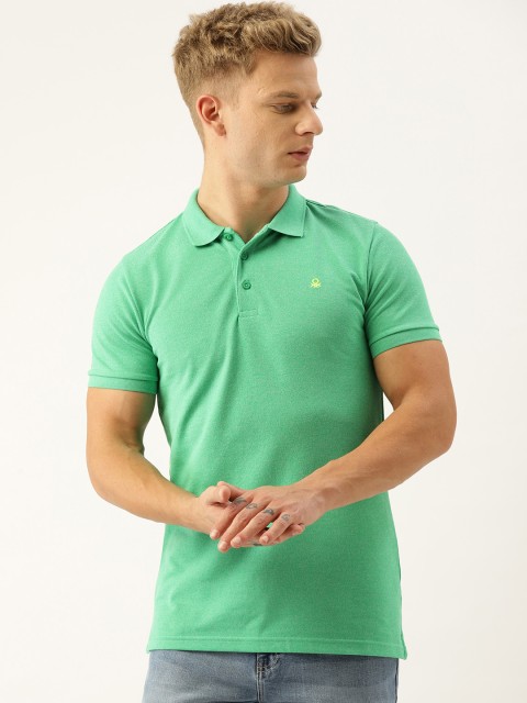 

United Colors of Benetton Men Green Solid Polo Collar T-shirt