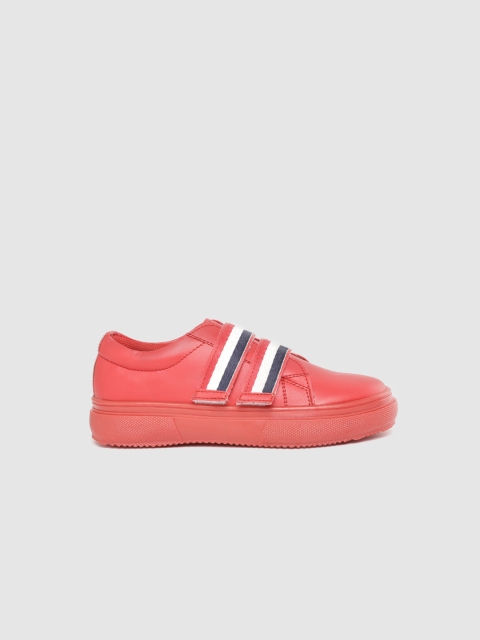 

YK Boys Red Solid Sneakers