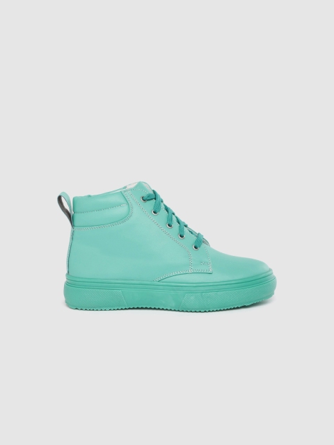 

YK Girls Green Solid Mid-Top Sneakers