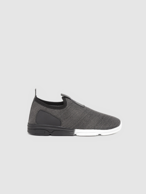 

YK Boys Charcoal Grey Woven Design Slip-On Sneakers