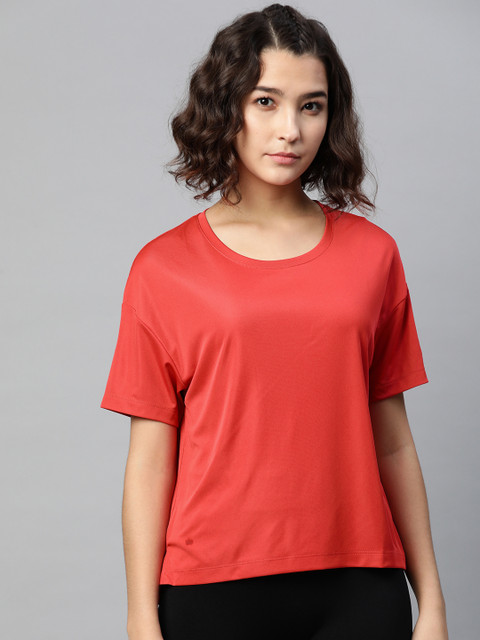 

Reebok Women Red Training or Gym T-shirt