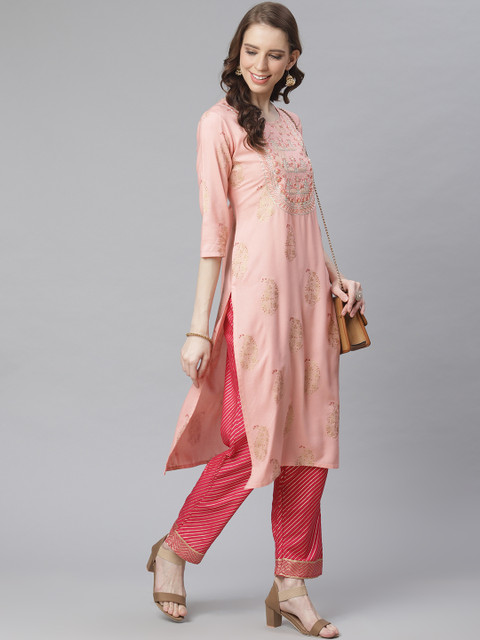 

Anubhutee Women Peach-Coloured & Pink Printed Kurta with Trousers