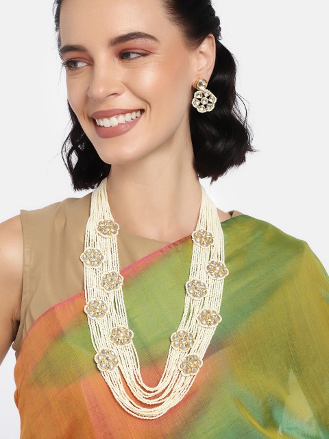 

Laida Women Off-white Gold Plated Kundan Studded Jewellery Set