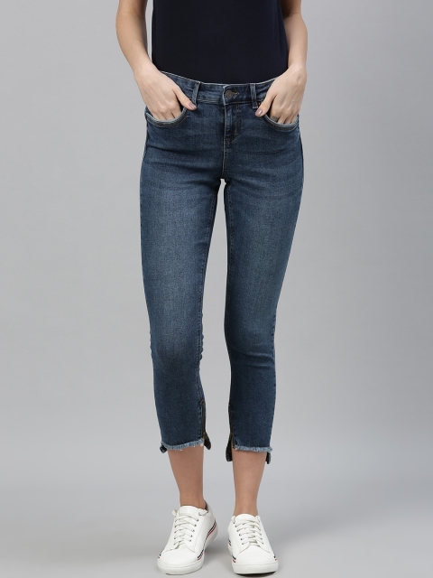 

Vero Moda Women Blue Skinny Fit Mid-Rise Clean Look Stretchable Cropped Jeans