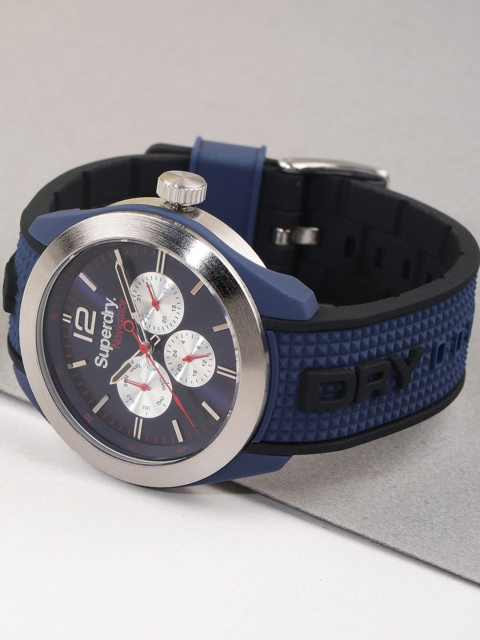 

Superdry Men Blue & Silver-Toned Analogue Navigator Posh Watch SYG215UB