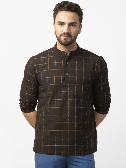 

Fabindia Men Black & Golden Checked Straight Kurta