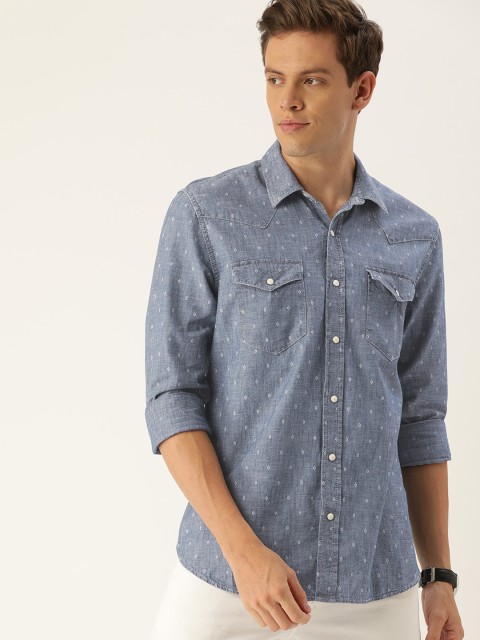 

GAP Men Blue & White Slim Fit Micro Ditsy Printed Casual Denim Shirt