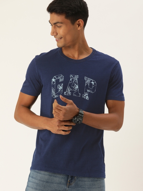 

GAP Men Navy Blue Printed Round Neck T-shirt