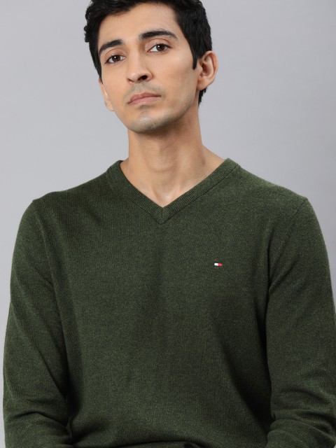 

Tommy Hilfiger Men Olive Green Solid Pullover Sweater