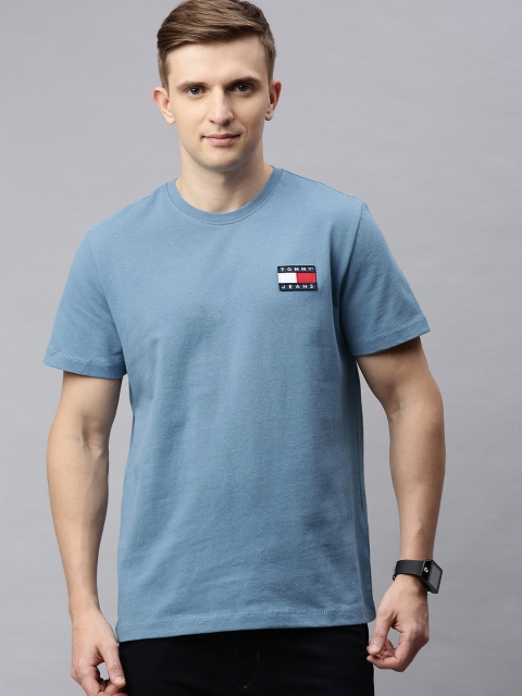 

Tommy Hilfiger Men Blue Solid Round Neck T-shirt