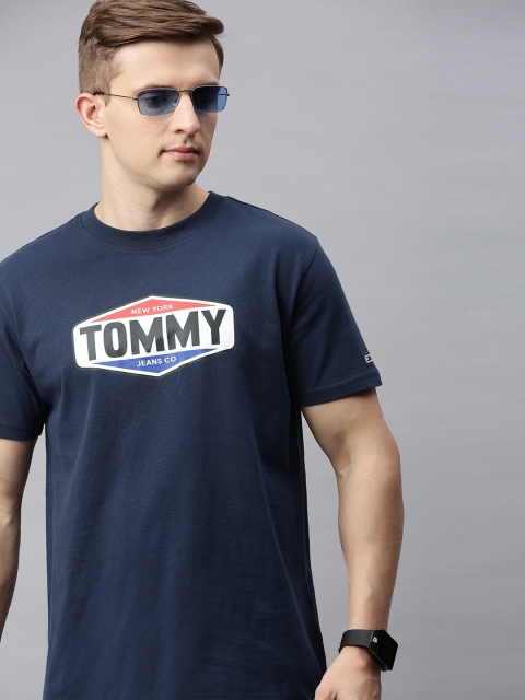 

Tommy Hilfiger Men Navy Blue Printed Round Neck T-shirt