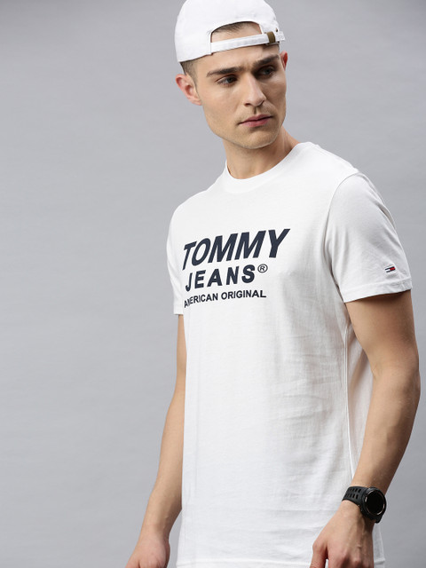 

Tommy Hilfiger Men White Printed Round Neck T-shirt