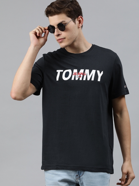 

Tommy Hilfiger Men Navy Blue Printed Round Neck T-shirt