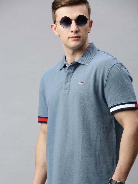

Tommy Hilfiger Men Blue Solid Polo Collar T-shirt