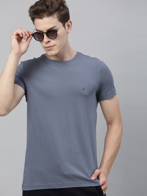 

Tommy Hilfiger Men Blue Solid Round Neck T-shirt