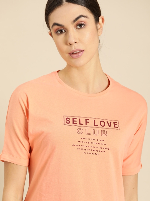 

ether Women Peach-Coloured Typography Printed Round Neck T-shirt