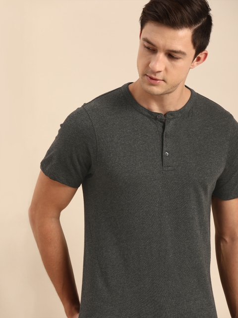 

ether Men Charcoal Grey Solid Henley Neck T-shirt