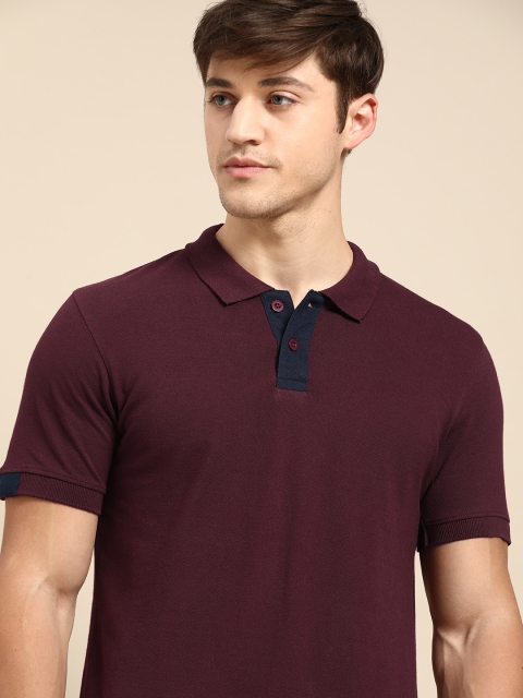 

ether Men Burgundy Solid Pure Cotton Polo Collar T-shirt
