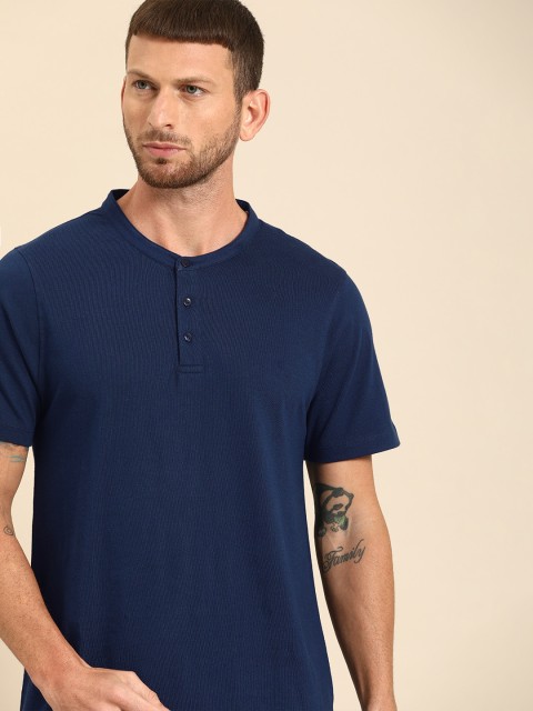 

ether Men Navy Blue Solid Henley Neck T-shirt