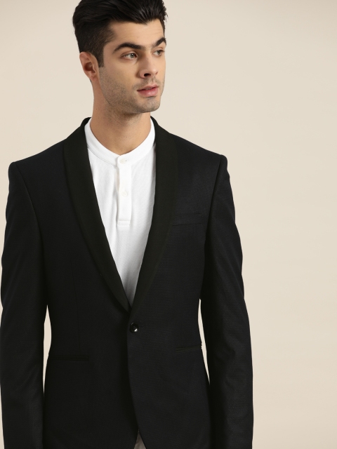 

INVICTUS Men Navy Blue Solid Single-Breasted Slim Fit Tuxedo