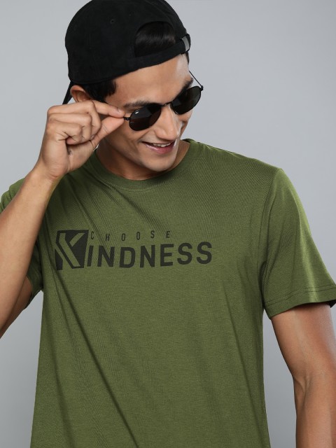 

HERENOW Men Olive Green Printed Round Neck Pure Cotton T-shirt